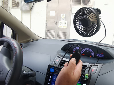 1Pc Car Cooling Fan Portable Rotatable USB Vehicle Fan Backseat Clip Fan Dashboard Window Suction Fan For SUV RV Pickup With 3 Speeds